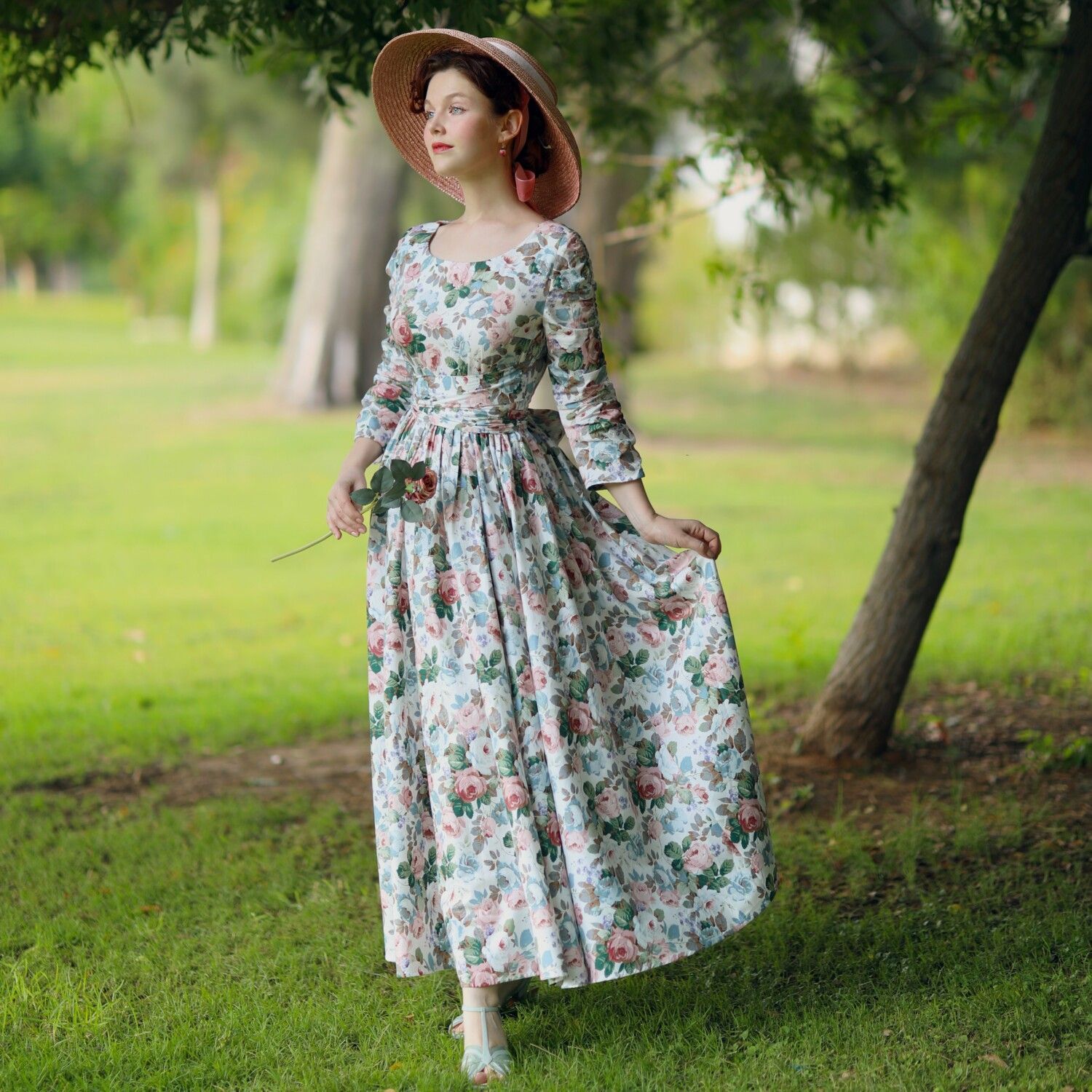 Бренди представлені в інтернет-магазині La Feminite Dress